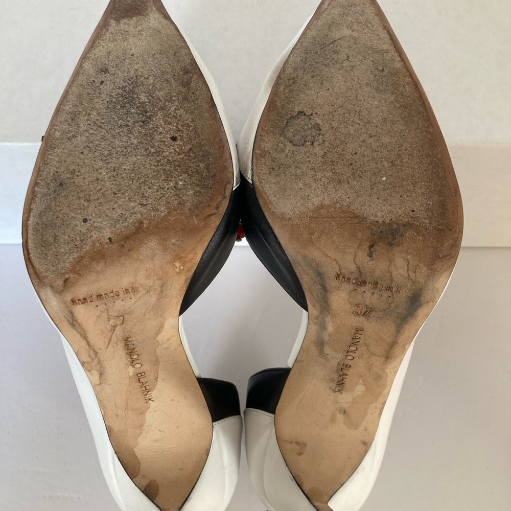 Manolo Blahnik Dorsay Black and White Heels - Picture 5 of 6